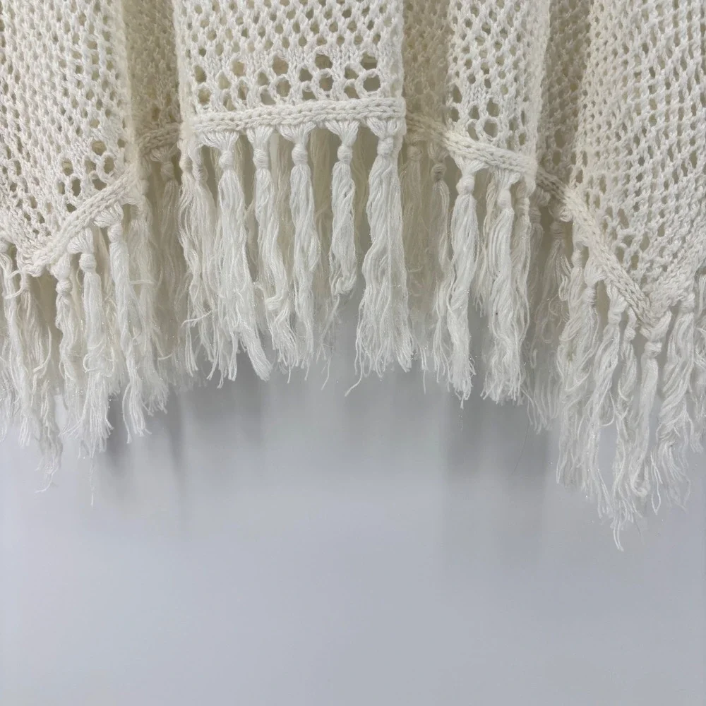 Justice Girls Ivory Crochet‎ Butterfly Fringe Poncho Top Shimmer Knit  Boho 8/10